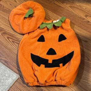 Pottery Barn Pumpkin Costume, 6-12 Months